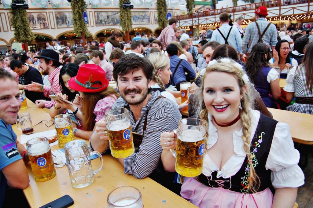 The Ultimate Guide To Oktoberfest - Helene in Between