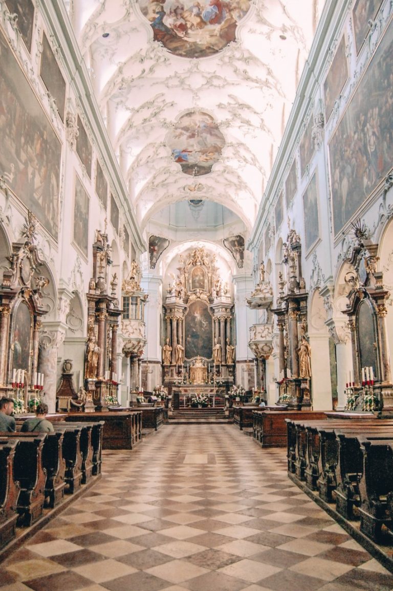 A Complete Guide to The Sound of Music in Salzburg Helene in Between