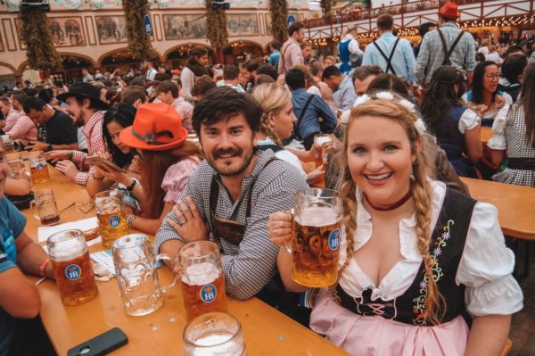 45 Essential Tips for Oktoberfest - Helene in Between