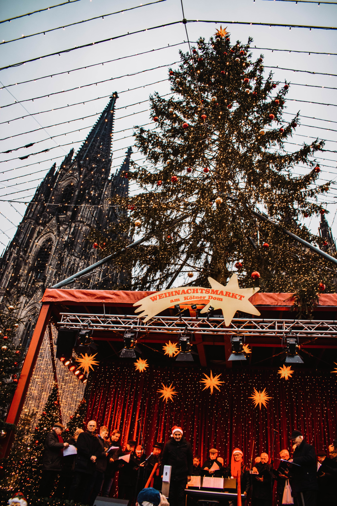 dom cathedral market cologne 13 of 34