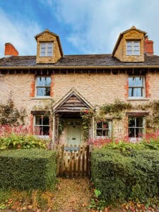 Codsworth Way Walking the Cotswold Way Full Guide: Everything You Need to Know ...